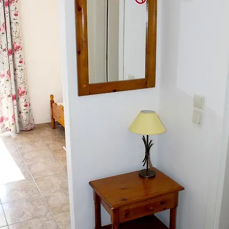 Adriani Szálloda Paralía