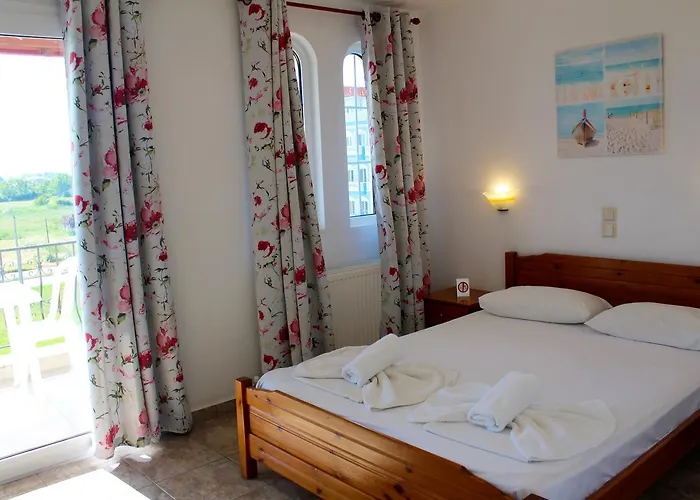 Adriani Паралия-Катерини